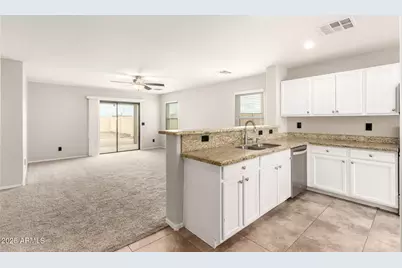 264 W Taylor Avenue, Coolidge, AZ 85128 - Photo 12