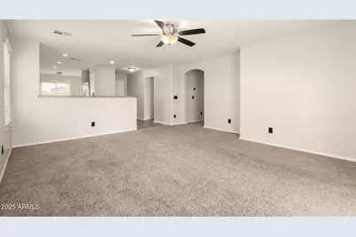 264 W Taylor Avenue, Coolidge, AZ 85128 - Photo 8