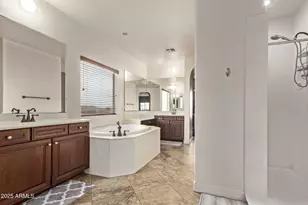 12910 W Tuckey Ln, Glendale, AZ 85307 - Photo 40