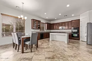 12910 W Tuckey Ln, Glendale, AZ 85307 - Photo 10