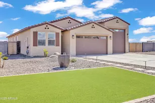 29419 N 223rd Dr, Wittmann, AZ 85361 - Photo 1