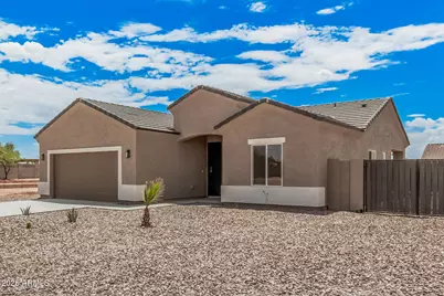 10005 W Mission Drive, Arizona City, AZ 85123 - Photo 2