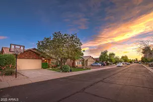 4945 E Shapinsay Dr, San Tan Valley, AZ 85140 - Photo 34