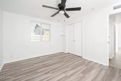 7537 N 21st Avenue, Phoenix, AZ 85021 - Photo 16