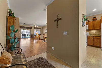 144 W Bahamas Drive, Casa Grande, AZ 85122 - Photo 4