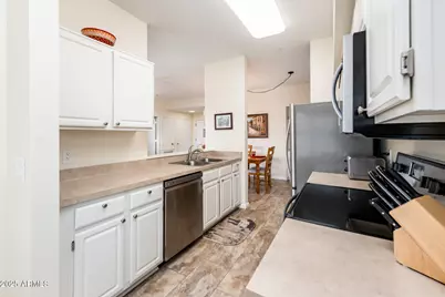 14950 W Mountain View Boulevard #5312, Surprise, AZ 85374 - Photo 12