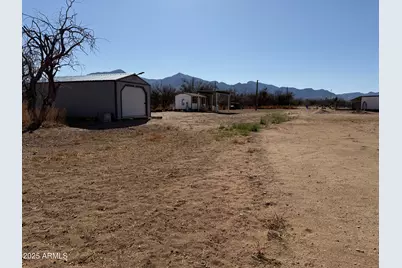 5706 S Kino Road, Hereford, AZ 85615 - Photo 12