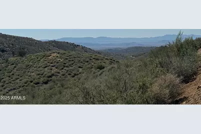 000Xx E White Drive E #-, Dewey, AZ 86327 - Photo 1