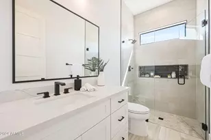 610 E Woburn Ln, Phoenix, AZ 85085 - Photo 40