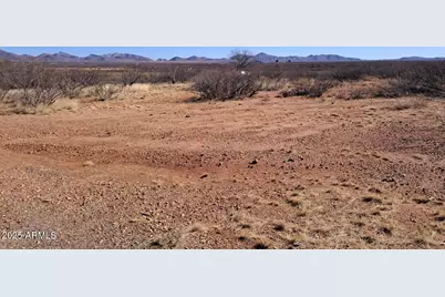Tbd W Newell Street #10257332, Naco, AZ 85620 - Photo 4