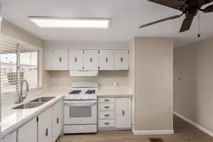 2650 W Union Hills Dr, Phoenix, AZ 85027 - Photo 10