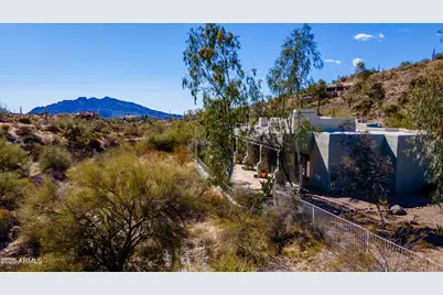 8619 E Silver Saddle Drive, Carefree, AZ 85377 - Photo 6