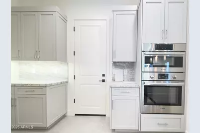 1 Easy Street #11, Carefree, AZ 85377 - Photo 6