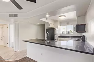 7494 E Earll Dr, Scottsdale, AZ 85251 - Photo 10