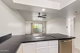 7494 E Earll Dr, Scottsdale, AZ 85251 - Photo 12