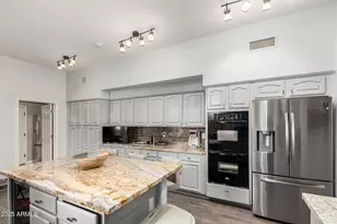 333 N Pennington Dr, Chandler, AZ 85224 - Photo 14