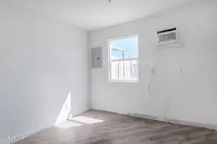 313 W Jones Ave, Phoenix, AZ 85041 - Photo 10