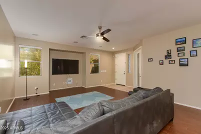 29374 N 68th Lane, Peoria, AZ 85383 - Photo 8