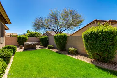 29374 N 68th Lane, Peoria, AZ 85383 - Photo 32
