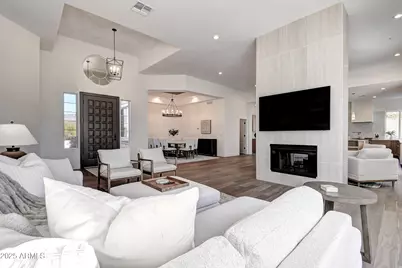 12113 E Sahuaro Drive, Scottsdale, AZ 85259 - Photo 10