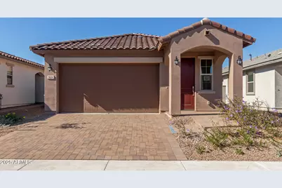 5624 N 205th Lane, Buckeye, AZ 85396 - Photo 2