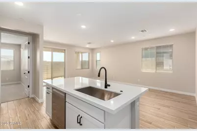 5625 N 205th Lane, Buckeye, AZ 85396 - Photo 12