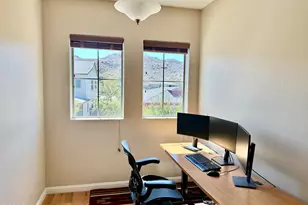 3914 E Constance Wy, Phoenix, AZ 85042 - Photo 4