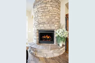 1928 W Spur Drive, Phoenix, AZ 85085 - Photo 2