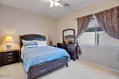 1928 W Spur Drive, Phoenix, AZ 85085 - Photo 12