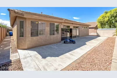 1928 W Spur Drive, Phoenix, AZ 85085 - Photo 4