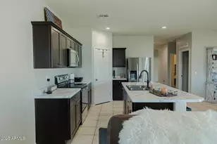 9643 E Hay Loft Dr, Florence, AZ 85132 - Photo 8