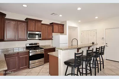 7712 S 37th Way, Phoenix, AZ 85042 - Photo 8