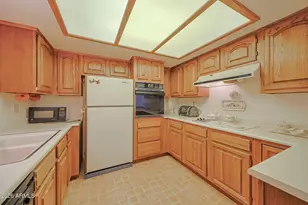17404 N 99th Ave, Sun City, AZ 85373 - Photo 8