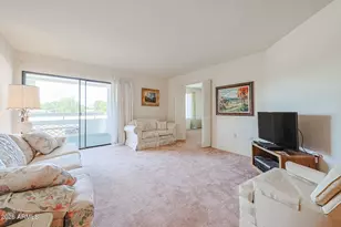 17404 N 99th Ave, Sun City, AZ 85373 - Photo 2