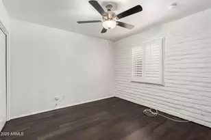 3046 N 32nd St, Phoenix, AZ 85018 - Photo 16