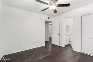 3046 N 32nd St, Phoenix, AZ 85018 - Photo 18