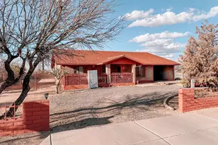 1860 E 21st St, Douglas, AZ 85607 - Photo 2