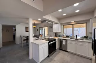 13636 N Del Webb Blvd, Sun City, AZ 85351 - Photo 12