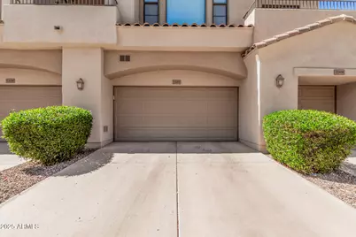 3131 E Legacy Drive #1107, Phoenix, AZ 85042 - Photo 2