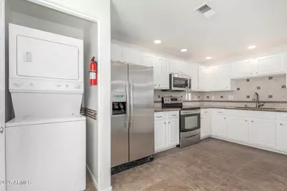 9555 E Raintree Drive #1018, Scottsdale, AZ 85260 - Photo 10