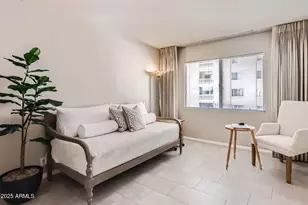 7960 E Camelback Rd, Scottsdale, AZ 85251 - Photo 12