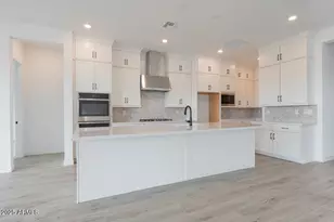 1246 E Penedes Dr, Gilbert, AZ 85298 - Photo 2