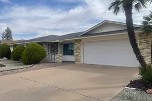 13207 N Branding Iron Dr, Sun City, AZ 85351 - Photo 2