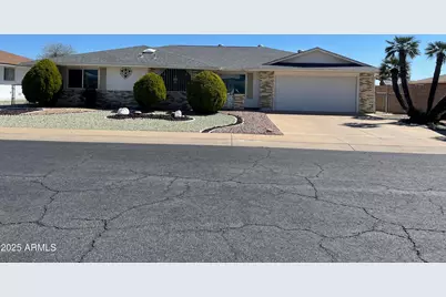 13207 N Branding Iron Drive, Sun City, AZ 85351 - Photo 1