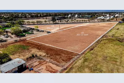 916 W Harvard Avenue #-, Gilbert, AZ 85233 - Photo 1