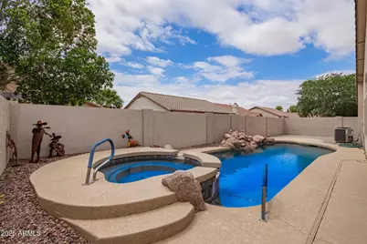 10001 W Potter Drive, Peoria, AZ 85382 - Photo 28