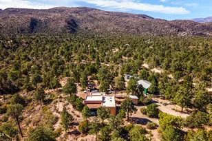 15555 S Middle Ridge Rd, Kirkland, AZ 86332 - Photo 2