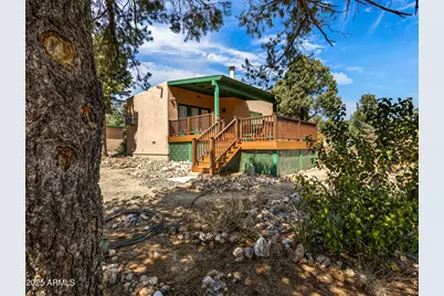 15555 S Middle Ridge Road, Kirkland, AZ 86332 - Photo 1