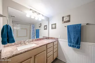 10410 N Cave Creek Rd, Phoenix, AZ 85020 - Photo 24