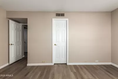 10410 N Cave Creek Road #1011, Phoenix, AZ 85020 - Photo 30